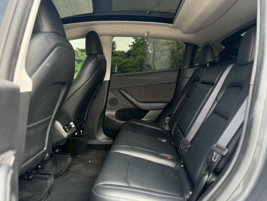 Tesla Model Y  Rear-Wheel Drive ปี 2023 10