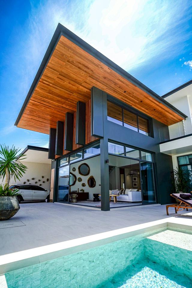 Modern Luxury Pool Villa in Chalong, Phuket – For Rent 3