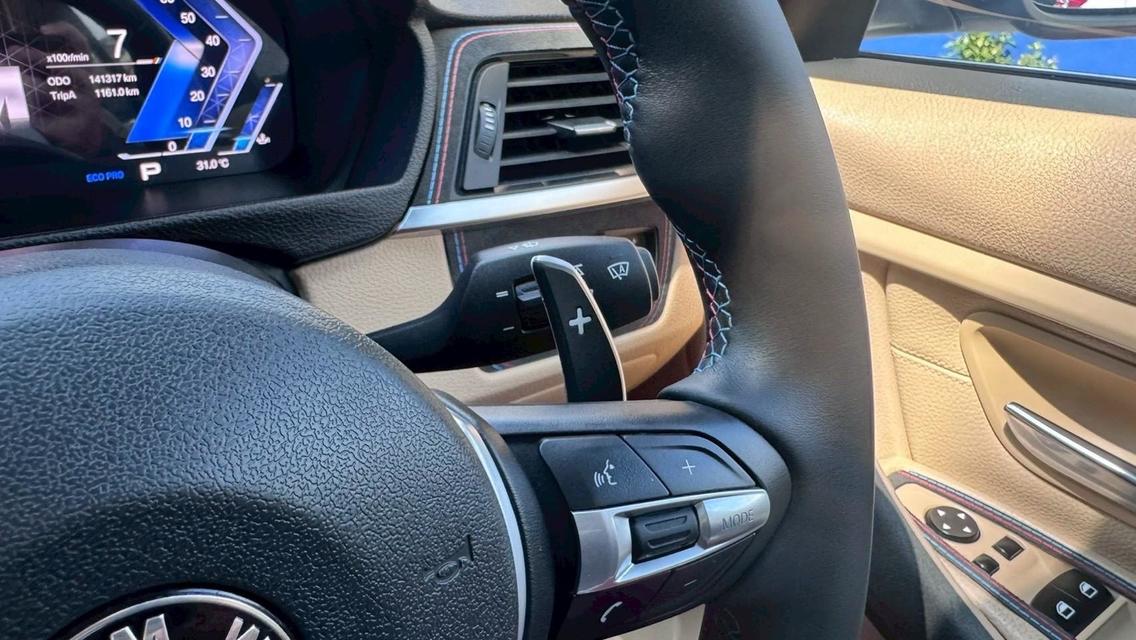 รหัสรถ TPV3330 🎊 BMW 320i 2.0 F30 LUXURY 🎊 2014 10