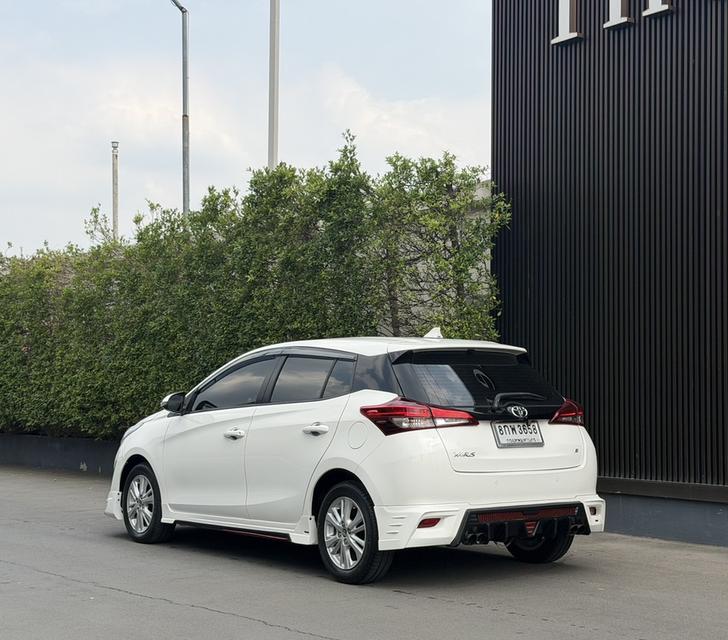 รหัสรถ AP3658 TOYOTA YARIS 1.2 รุ่น E ปี19 สีขาว รูปที่ 4