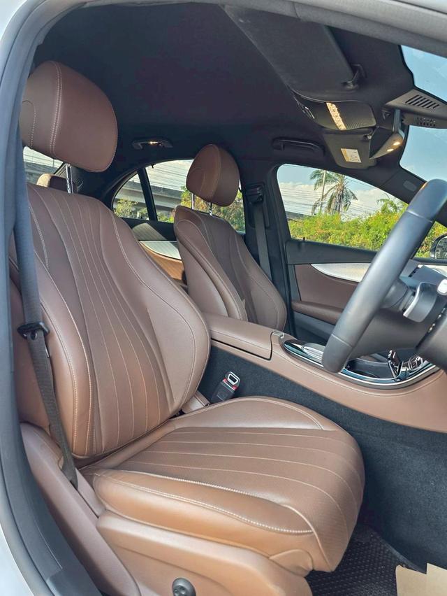 Mercedes-Benz E300e Avantgarde (W213) (Facelift) ปี 2023 สีขาว ไมล์ 50,000 กม. 8