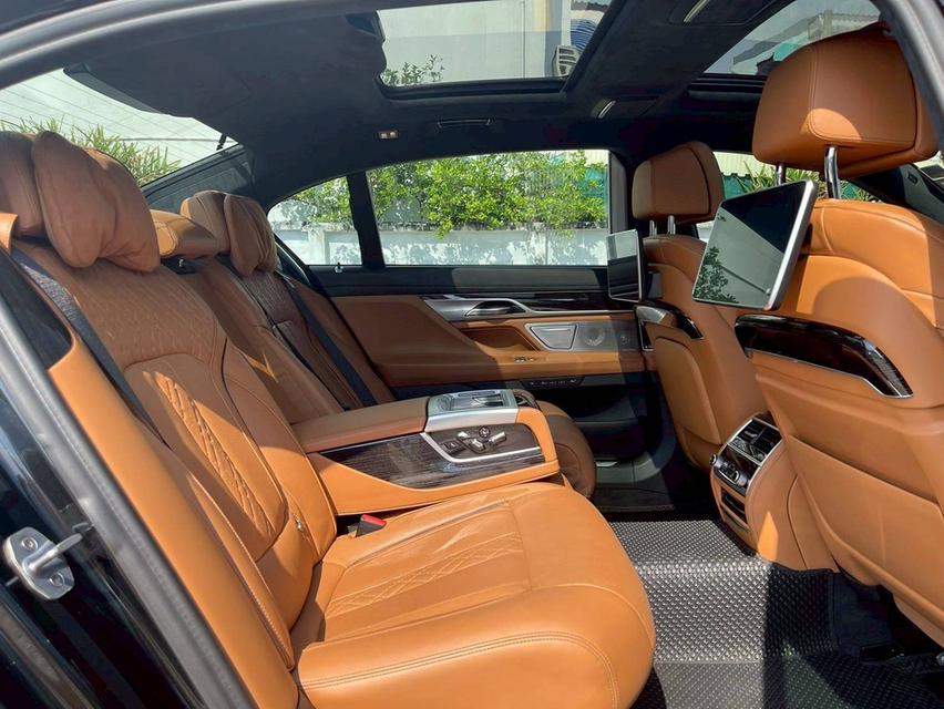 BMW 745Le xDrive M Sport G12 LCI 2019 จด 2021  14