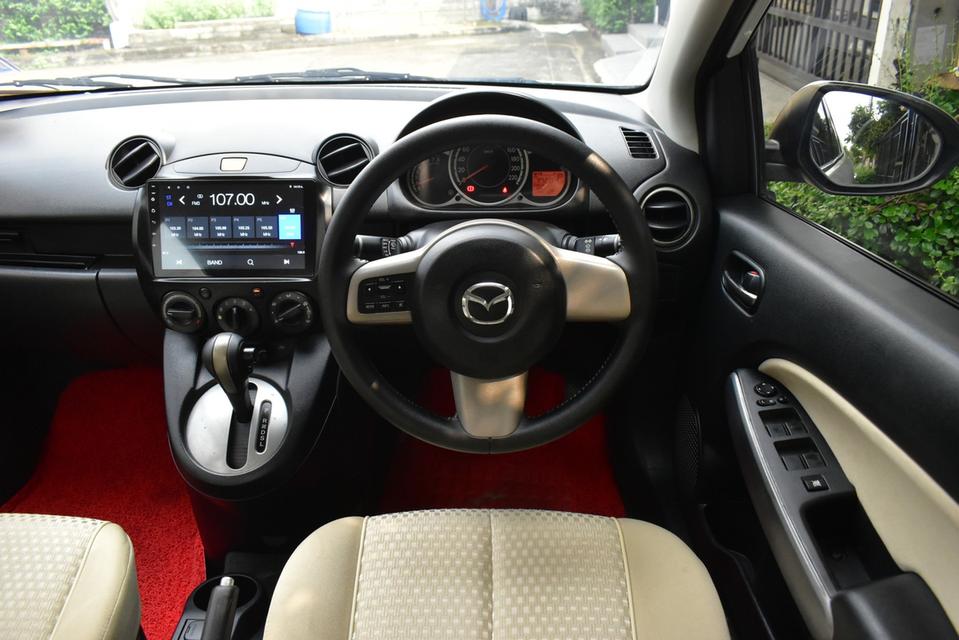 Mazda 2  1.5 Spirit ปี 2012 สีขาว  ออโต้ เบนซิน ไมล์ 9x,xxx km. 11