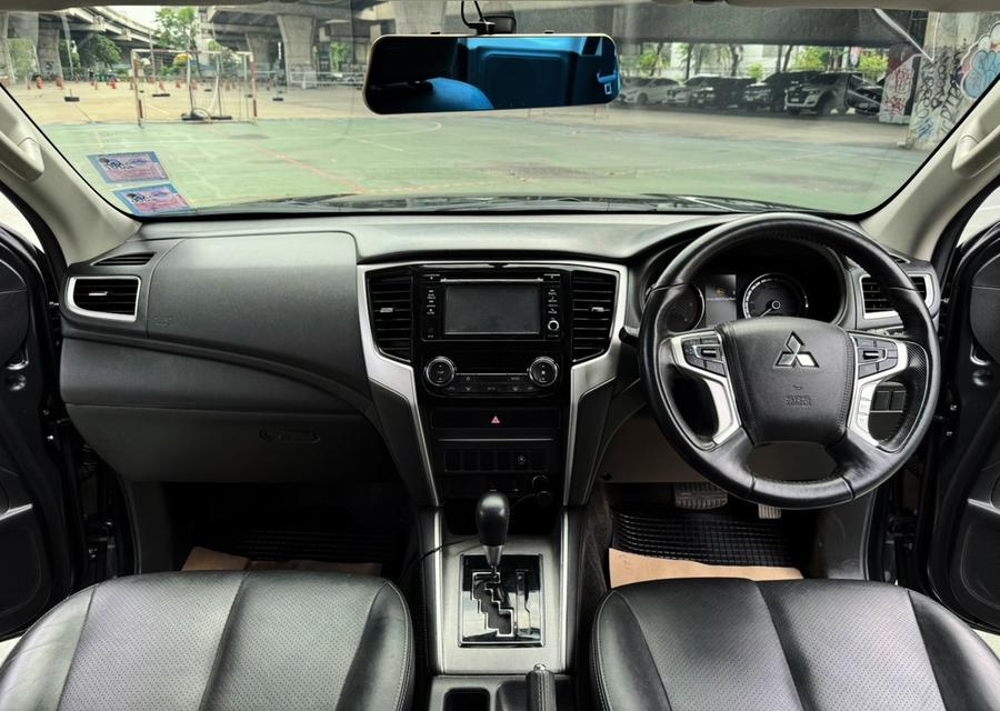 Mitsubishi Triton 2.4 GT Plus Cab Auto ปี 2019  5