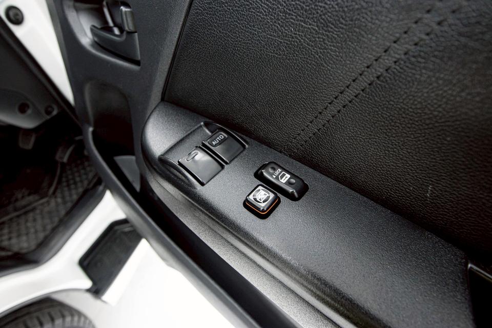 TOYOTA VENTURY 2.7 G 05-19 2018 6