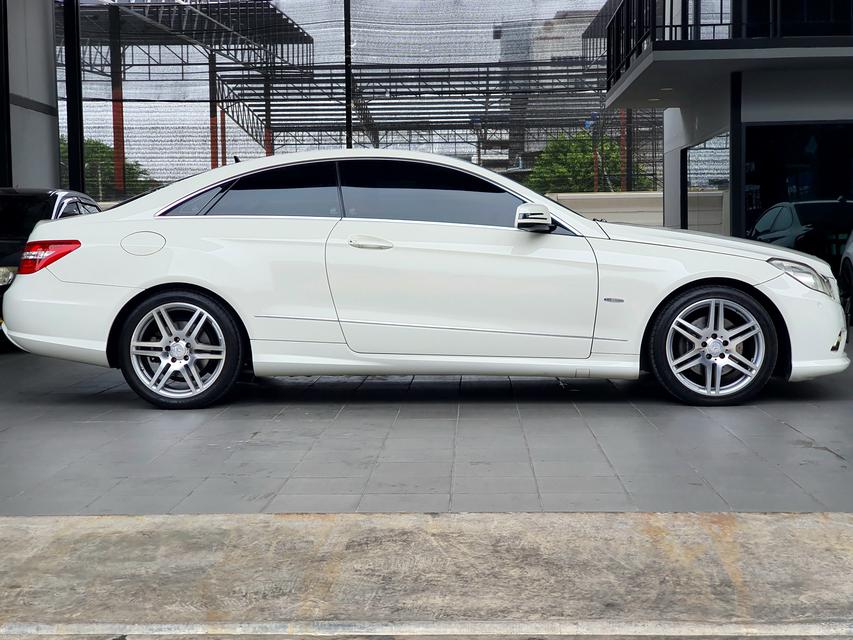 Benz E250 Coupe AMG 2011 3