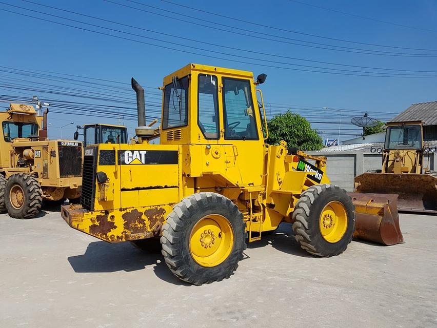 ขายรถตักล้อยาง ยี่ห้อ CATERPILLAR 910E