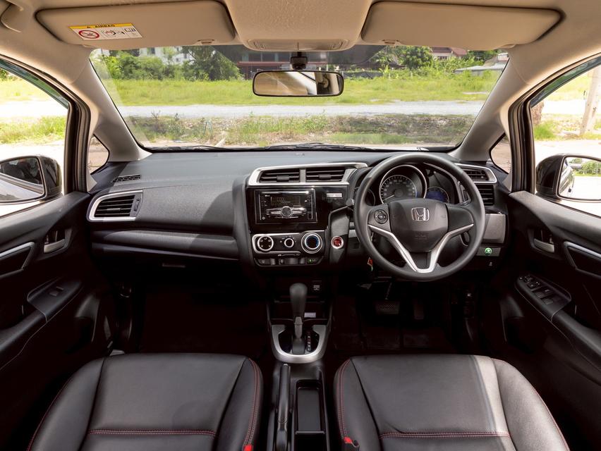 รหัสรถ 12AT5909 #HONDA JAZZ 1.5 V(AS) | ปีจด : 2018 13