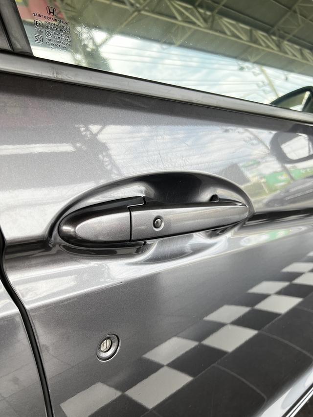 รหัสรถ KCY7890 HONDA JAZZ GK 1.5V PLUS AUTO ปี 2015 14