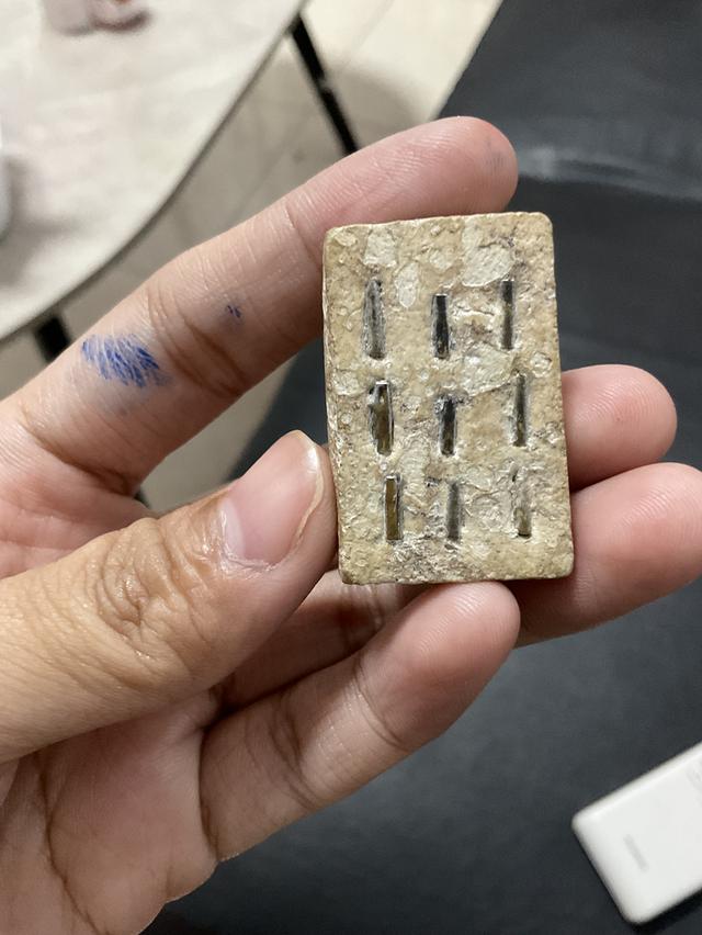 สมเด็จตะกุต9ดอก 4