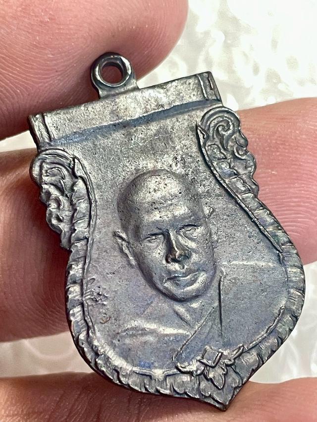 เหรียญเสมา รุ่น 3 ปี 2500 หลวงพ่อเงิน วัดดอนยายหอม จ.นครปฐม รูปที่ 8