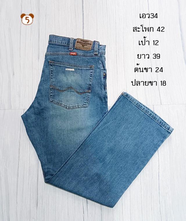 กางเกงยีนส์ Wrangler แท้มือสอง สภาพสวยๆ ใหม่ๆ มีไซส์ 30-42 นิ้ว ค่ะ