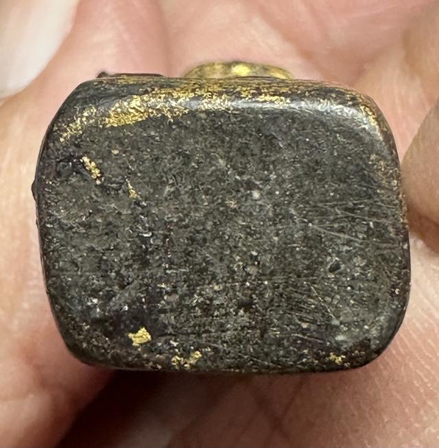 แม่นางกวัก ไม้แกะลงรักทอง ไม่ทราบที่ 6