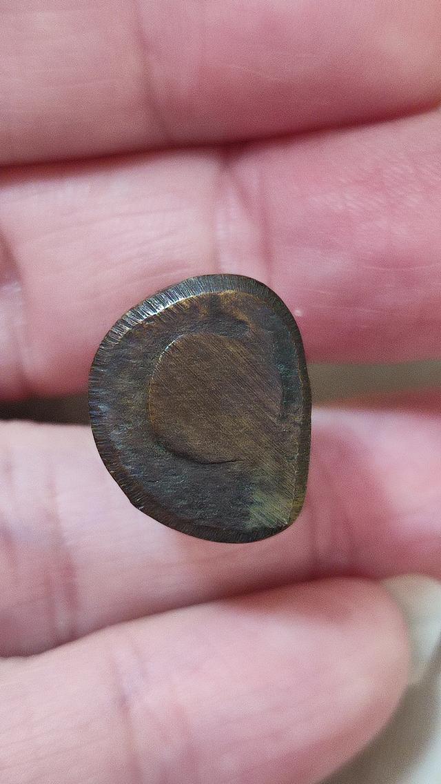 พระเครื่องเนื้อเก่า พระบ้าน 2