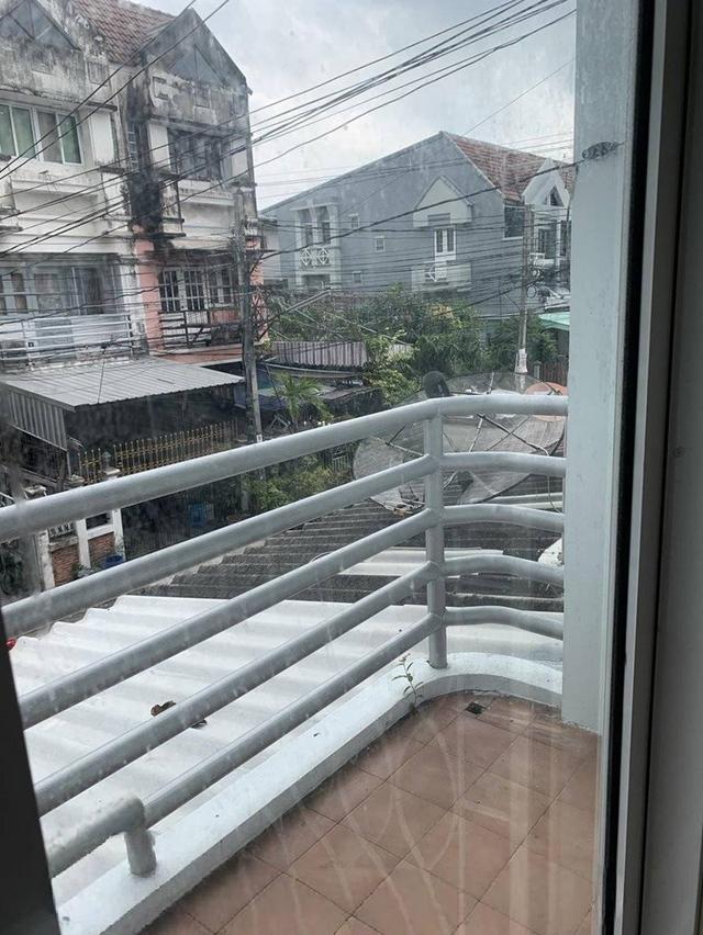 ทาวน์เฮ้าส์ 3 ชั้น หมู่บ้านเกษรา คลาสสิคโฮม เสรีไทย 4 ห้อนนอน 3 ห้องน้ำ 16