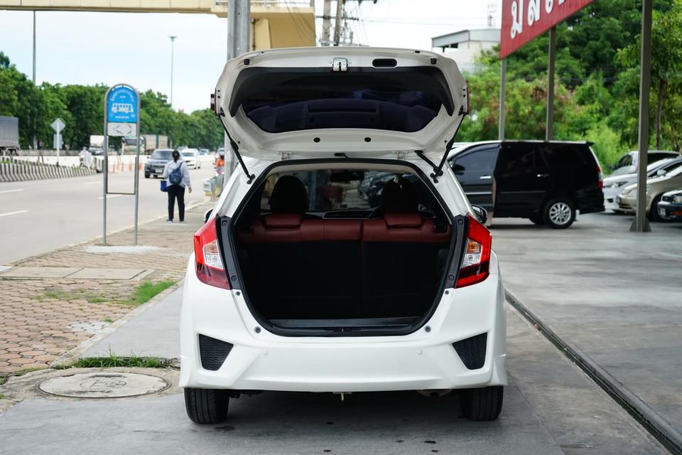 2014 HONDA JAZZ 1.5SV+ 8