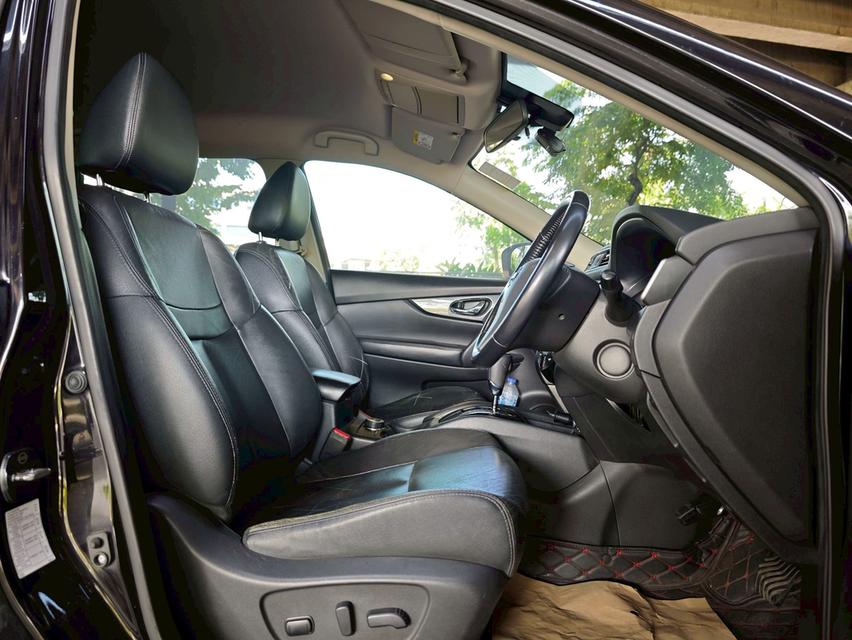 Nissan XTrail 2.0 V 4WD AT ปี 2015 17