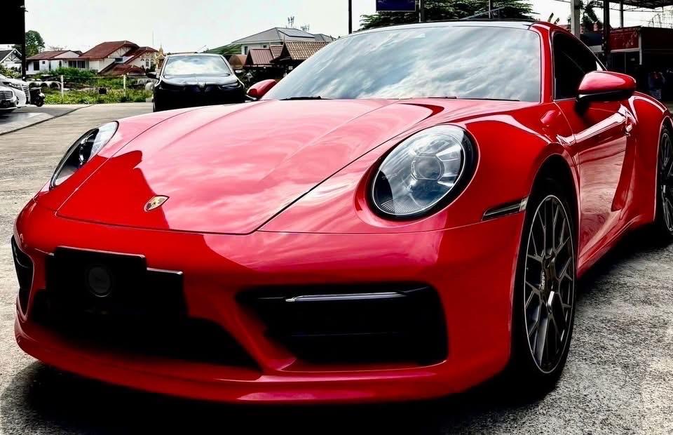 Porsche 911 Carrera S 3.0 (992)