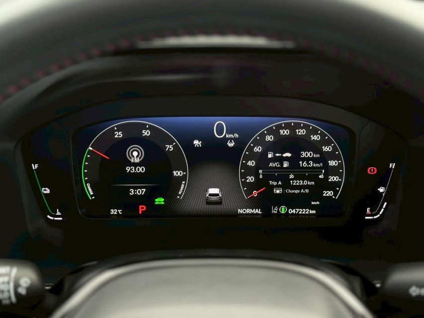 NEW Honda CR-V e:HEV RS 4WD  TOP. สีขาว  ปี 2023. ไมล์ 47,xxx km 15