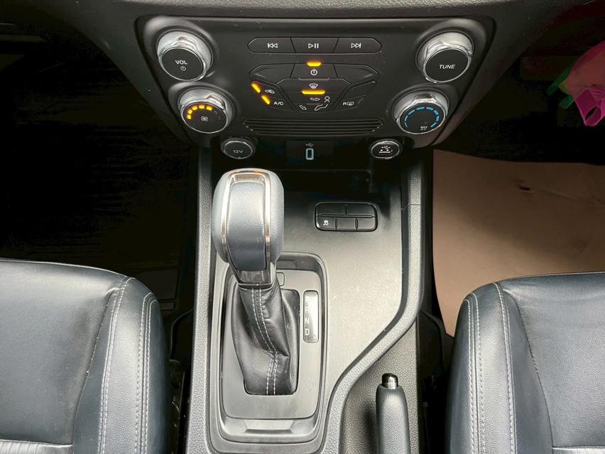 FORD RANGER DBL เครื่อง2.2cc. รุ่น XLT Hi-Rider AUTO 2022  ไมล์น้อย97,xxxกม.  6