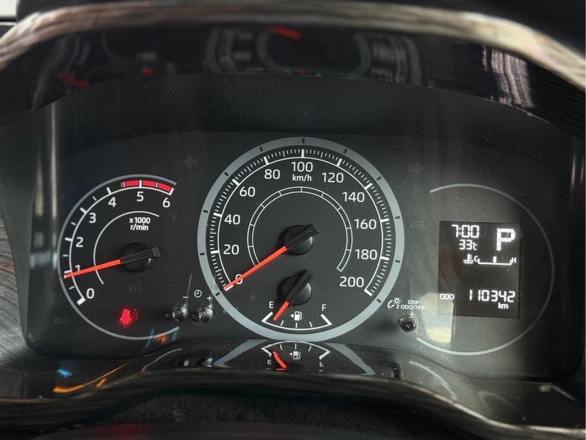 ปี 2019 TOYOTA COMMUTER, 2.8 โฉม ปี19-ปัจจุบัน 17