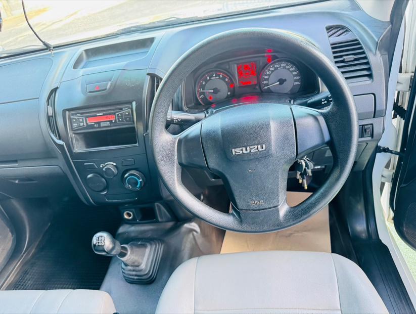 2019 Isuzu D-Max 1.9 SPARK  B  10