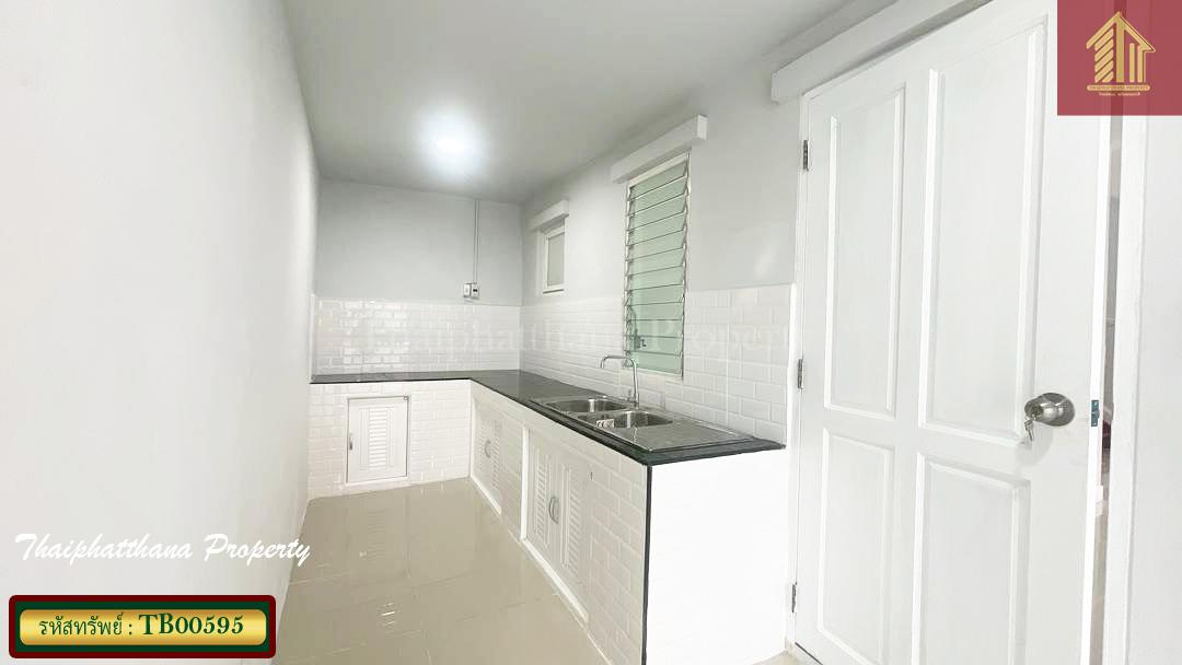 ชวนชื่น วงแหวน-อ่อนนุช 10