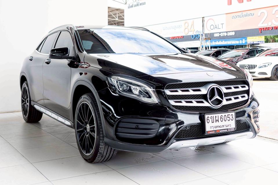 รหัสรถ NP6053 BENZ GLA250 AMG FACELIFT 2018
