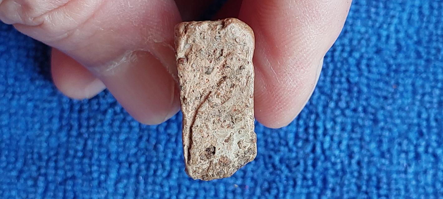 พระนางพญาพิมพ์เข่าตรง รูปที่ 6