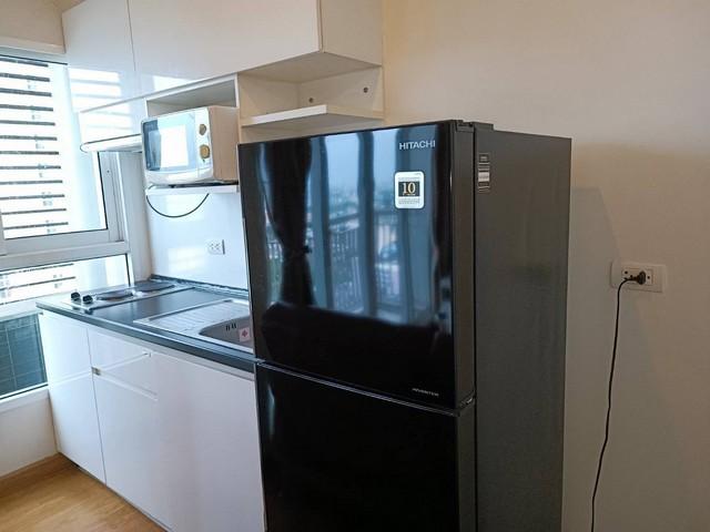 ให้เช่า Parkland grand taksin ชั้น 19 ขนาด 35 ตรม. มีเฟอร์นิเจอร์และเครื่องไฟฟ้าครบ 4