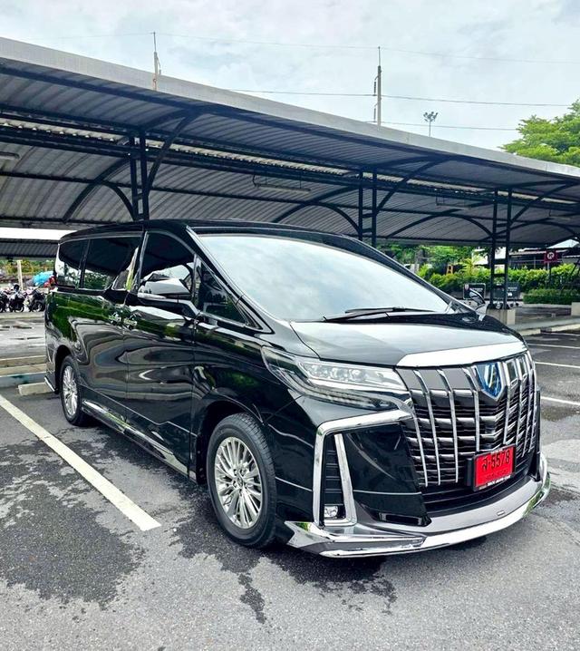 Toyota ALPHARD SRC E-Four สีดำ ปี 2023 ไมล์ 23,000 กม.  3