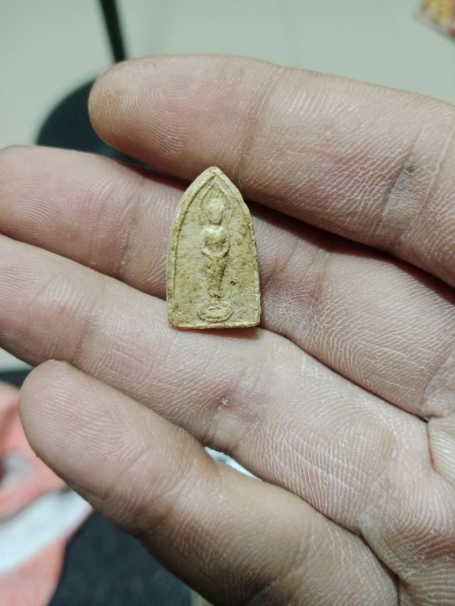 พระกรุ พิมพ์อุ่มยามเล็กไม่รู้ที่