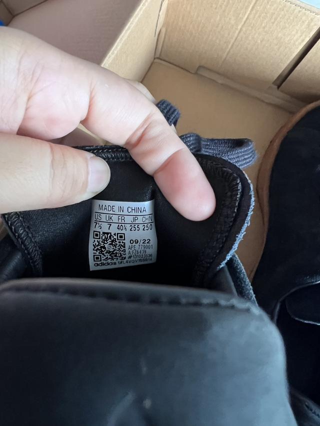 รองเท้า adidas stan smith crepe black fz6439