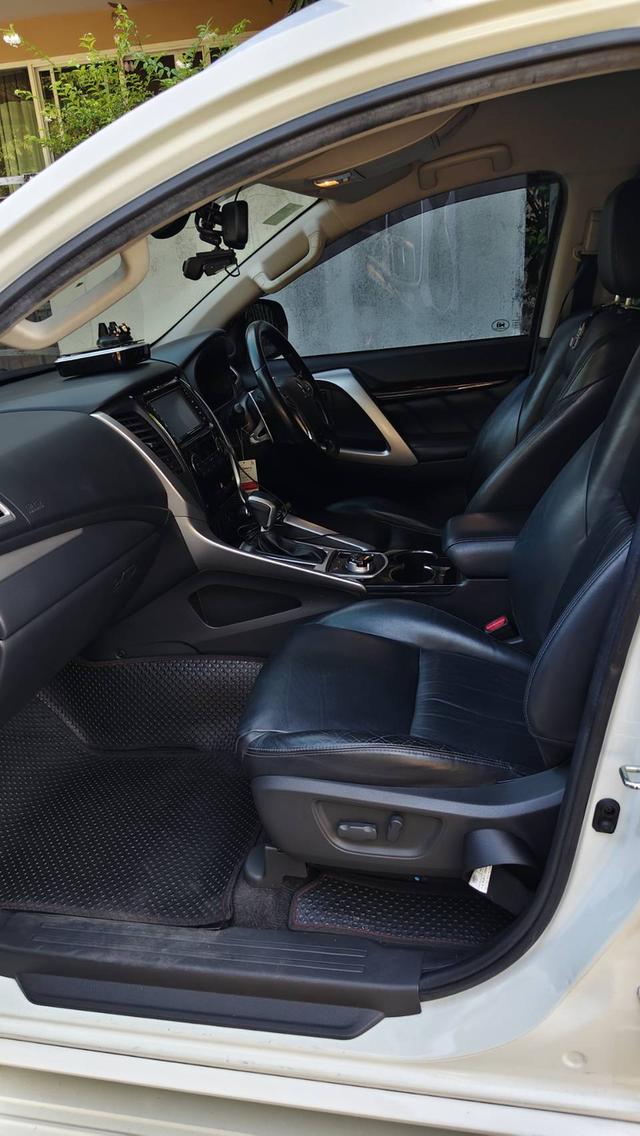 ขายรถบ้านปาเจโร่ 2015 ไมล์ 149K รูปที่ 10