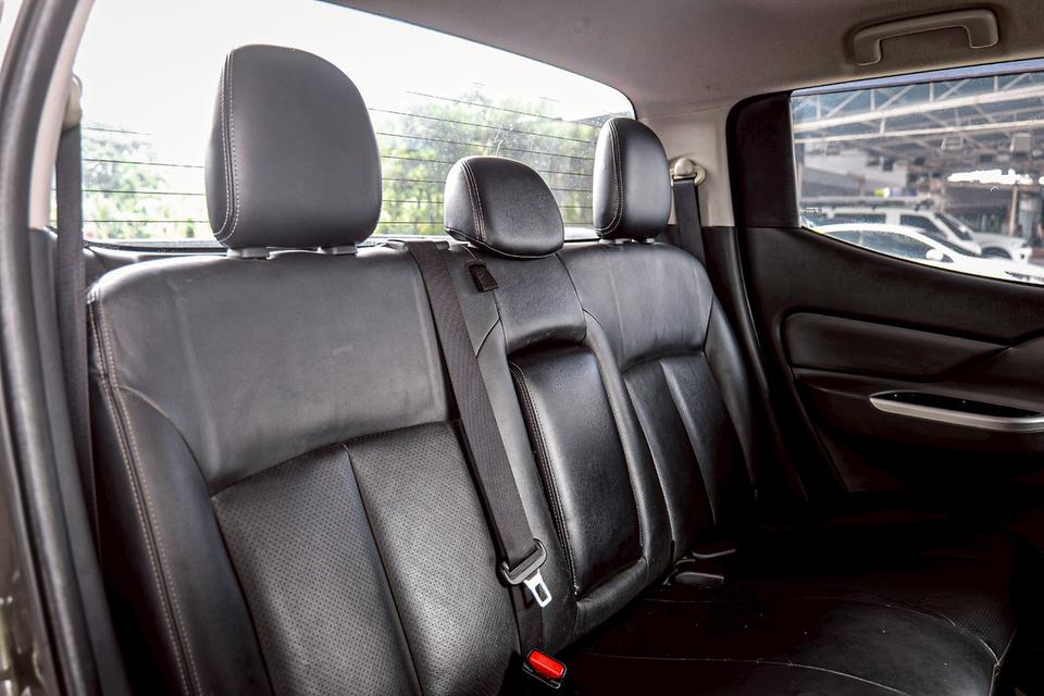 MITSUBISHI TRITON เครื่องยนต์ 2.4 GLS+ ปี 2016 7