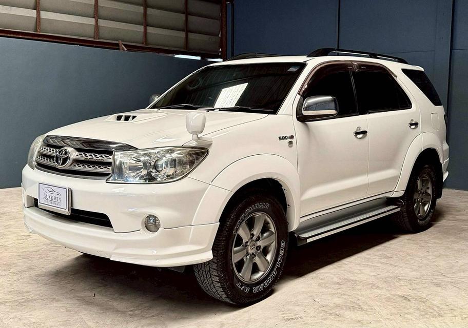 Toyota Fortuner 3.0 Aberto ขับ 2 รุ่น 2  ปี 2010