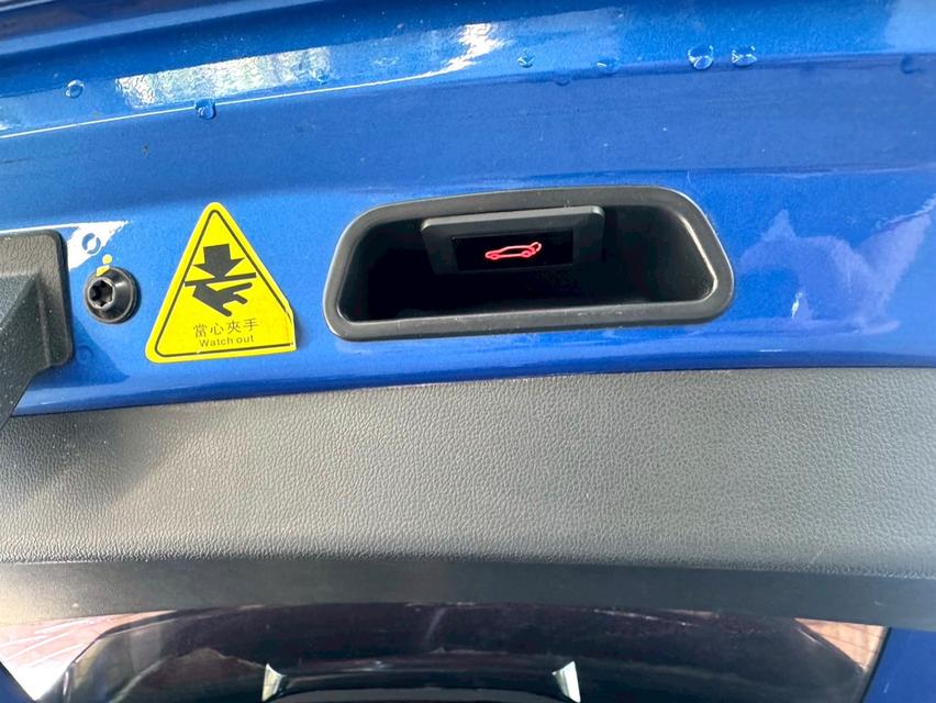 ขายรถ MG ZS 1.5X sunroof ปี 2018 สีน้ำเงิน เกียร์ออโต้ 20