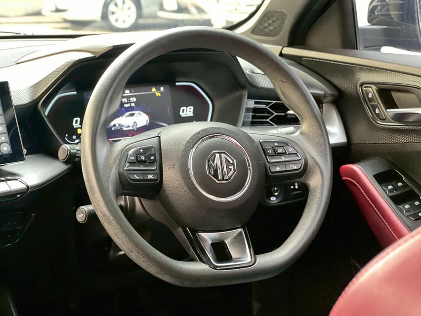 MG5 1.5X Sunroof 13