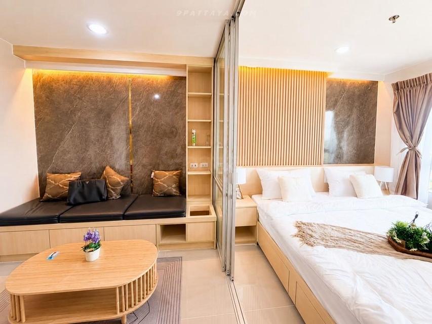 For Sale — Studio Condo at Lumpini Seaview JomtienStudio condo for sale at Lumpini Seaview Jomtien, located on a high floor with sea and city views. 6