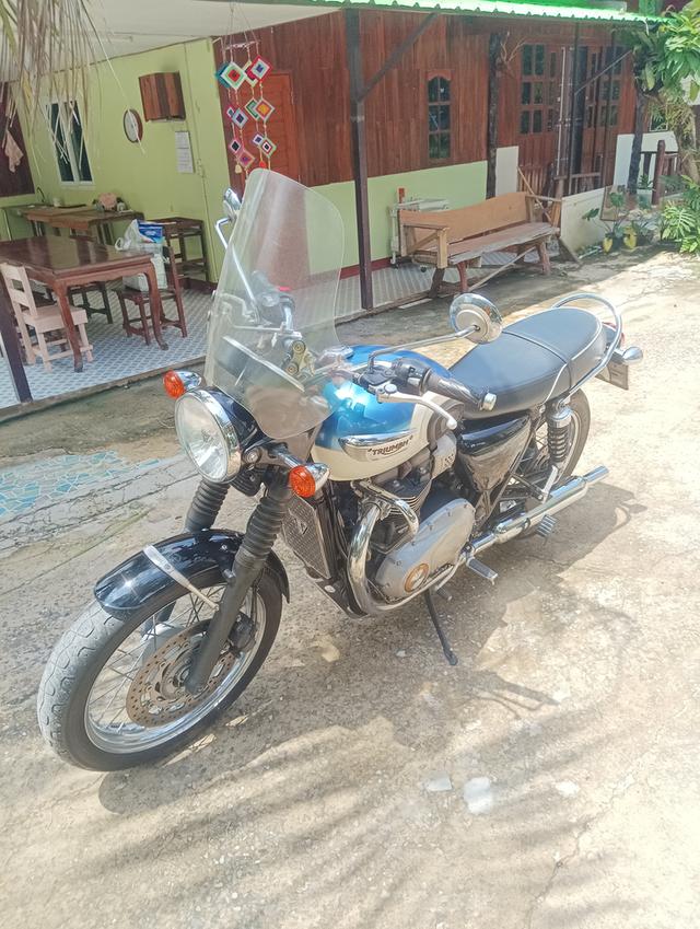 Triumph t100 2017