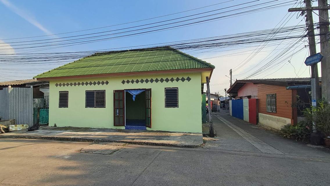 บ้าน 2 หลังบางน้ำเปรี้ยวให้เช่ารายเดือนราคาเพียง 5,000 บาทต่อเดือน 16