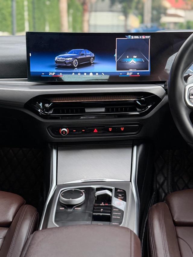 BMW 320d M-sport LCI2 ปี 2025 สีดำ โฉมใหม่ เจ้าของเดียว BSI วารันตี ถึง 2030 รูปที่ 11