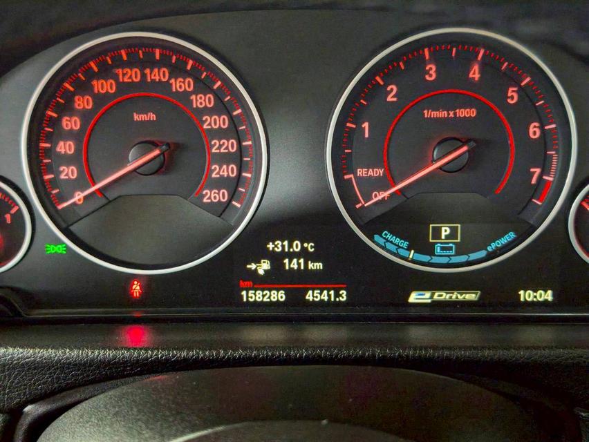 BMW 330e ปี18 7