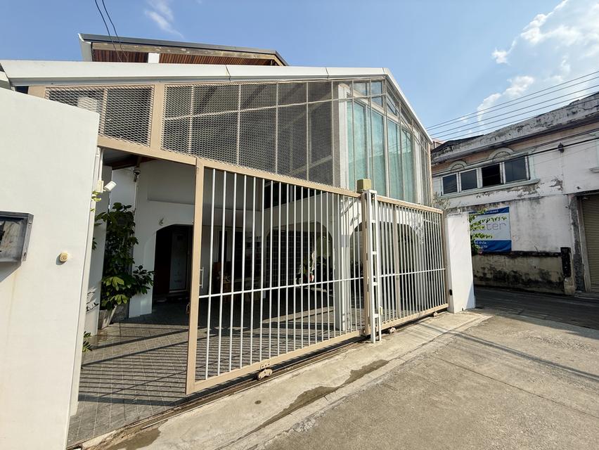 Home Office, 2.1 KM from BTS Bangchak 12