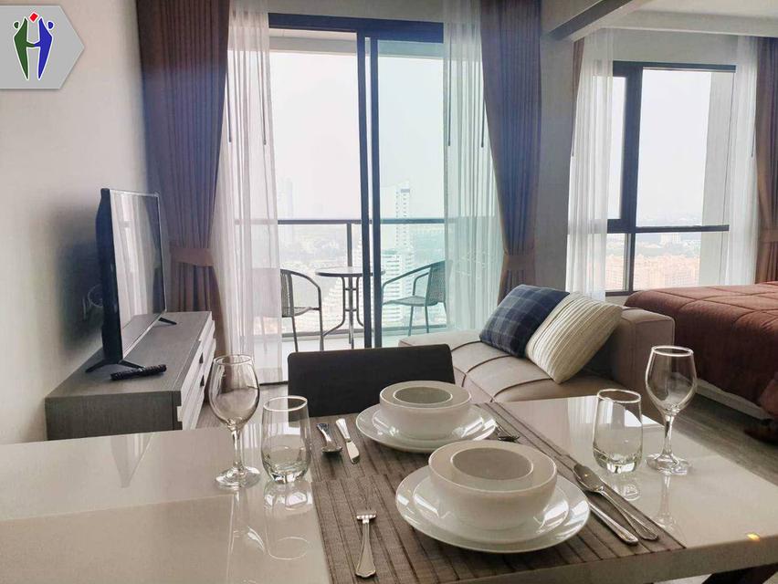 ให้เช่าคอนโด 1 ห้องนอน ติดหาดจอมเทียน พัทยา 2