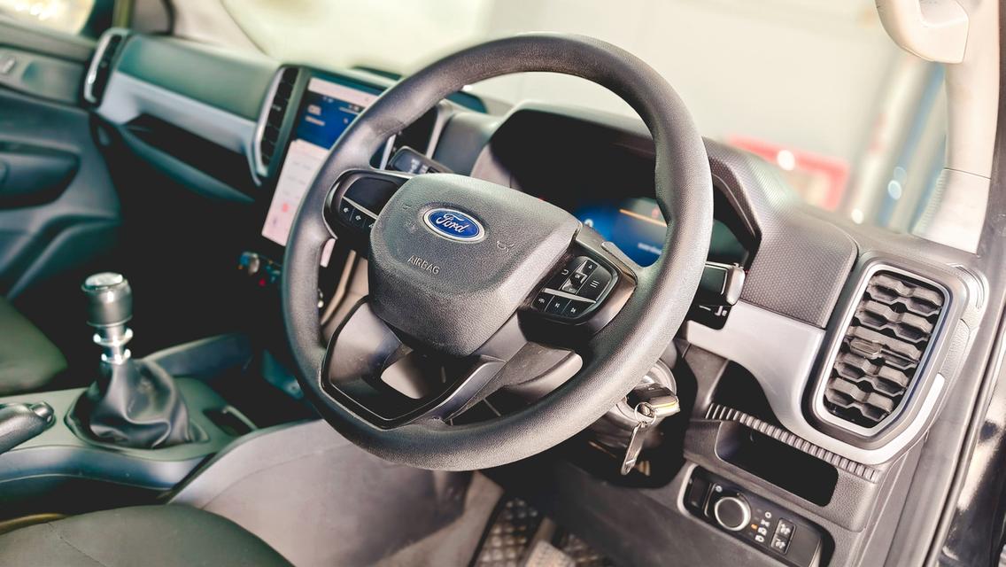 FORD Ranger Cab 2.0 XL Turbo M/T ปี 2022 จด 2025 รูปที่ 3