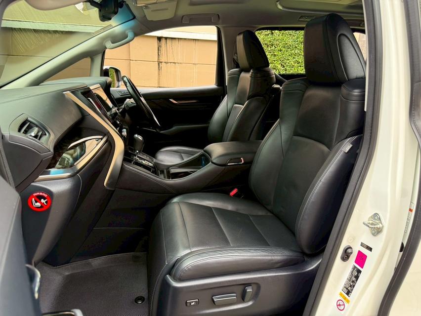 ขาย Toyota Vellfire 2.5ZG Edition ปี16 13
