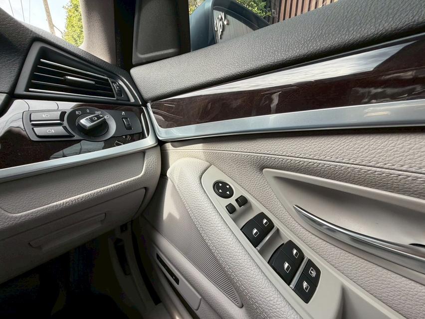 BMW 520D F10 ปี 2013 ดีเซล รูปที่ 14