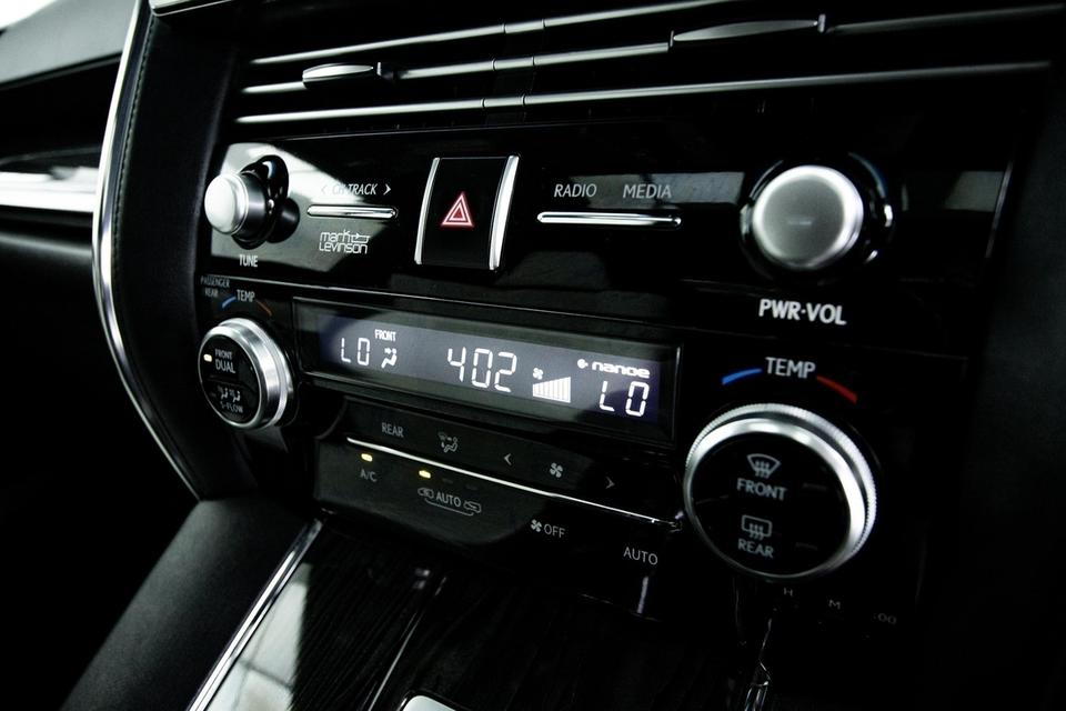 LEXUS LM300h 2.5 HYBRID E-FOUR EXECUTIVE 4-SEATER FIRST CLASS 2021  8