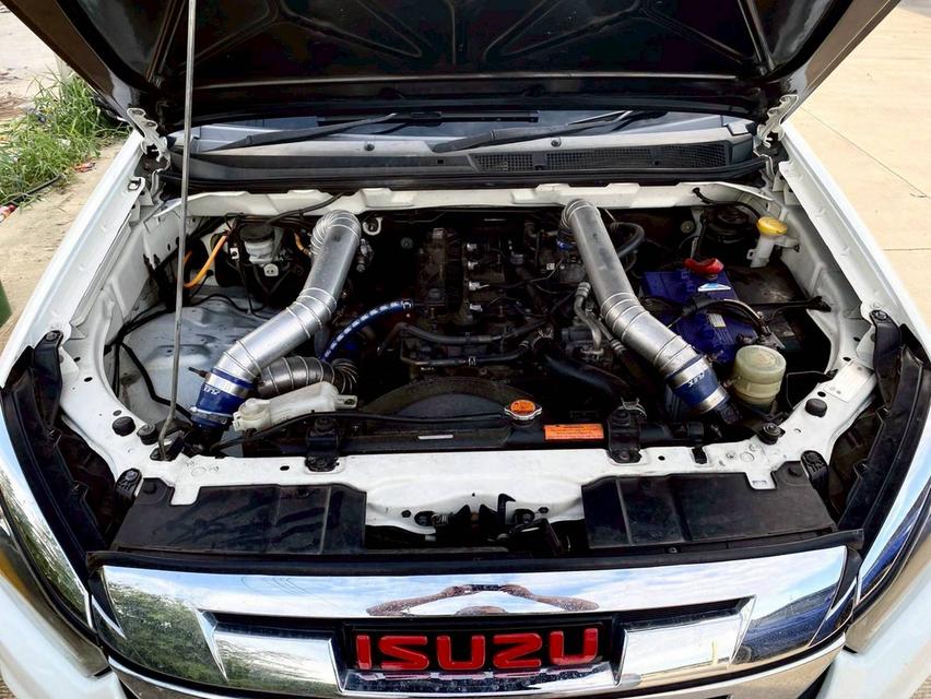 ISUZU D-MAX 3.0 Ddi S SPARK EX ปี 2019 สีขาว  13